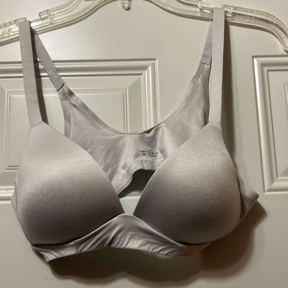 Aerie Seamless Light Gray Wireless Bra - Women's Intimates 32B